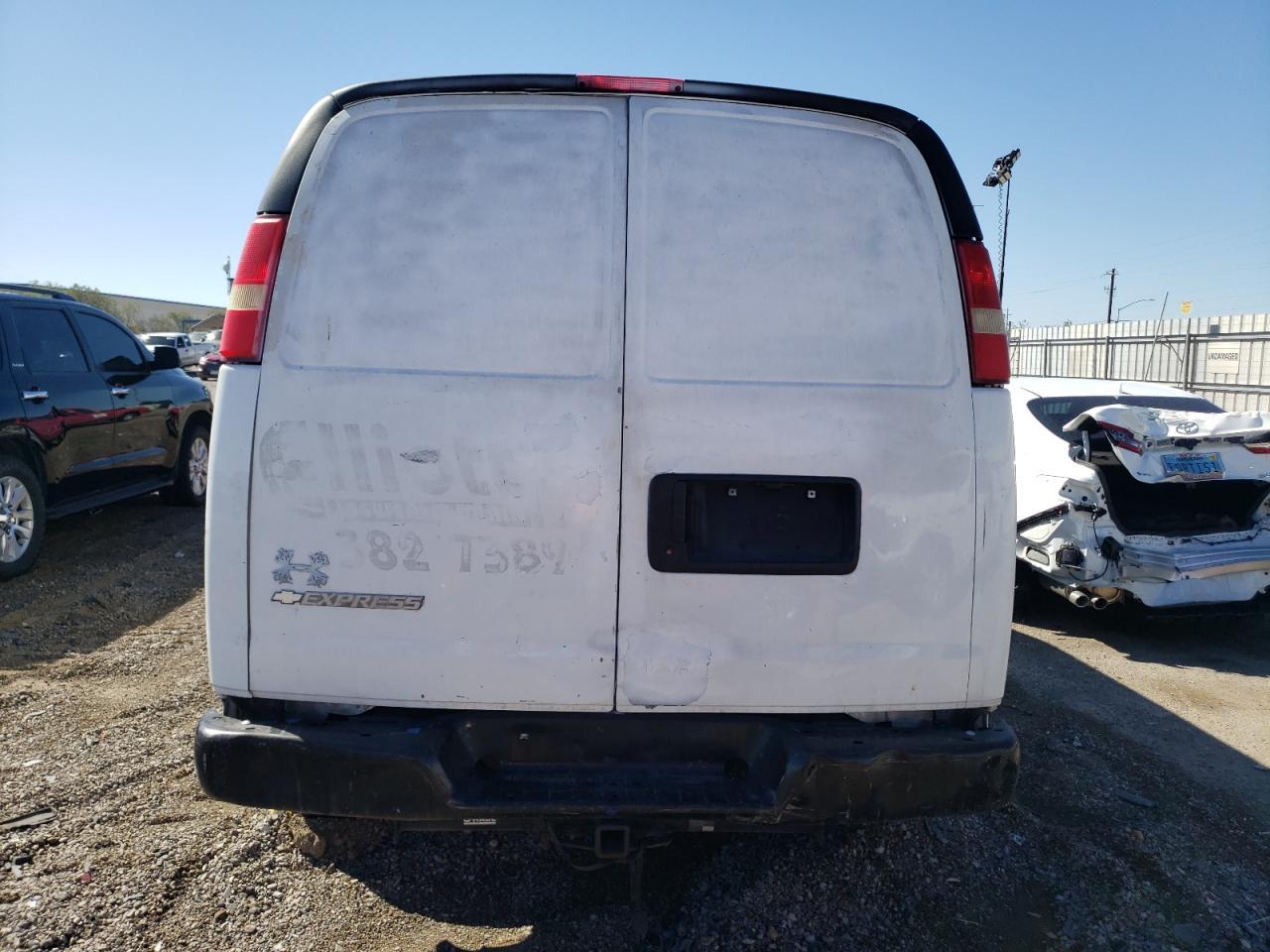 2008 CHEVROLET EXPRESS 2500