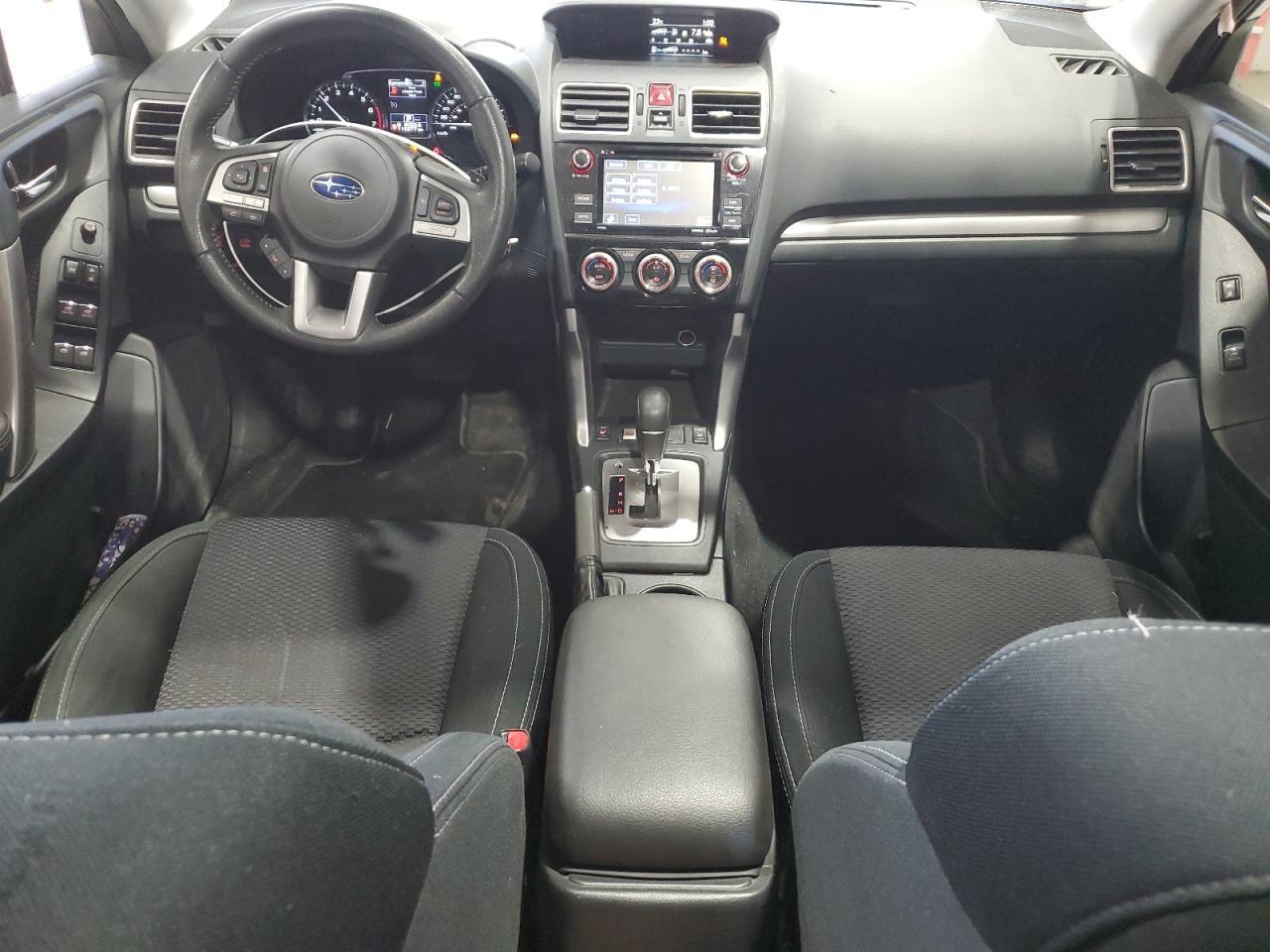 2017 SUBARU FORESTER