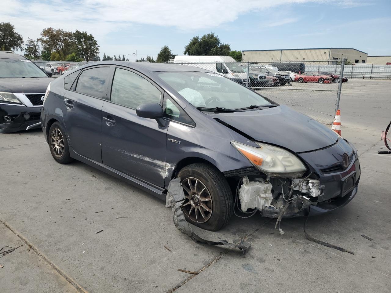2011 TOYOTA PRIUS