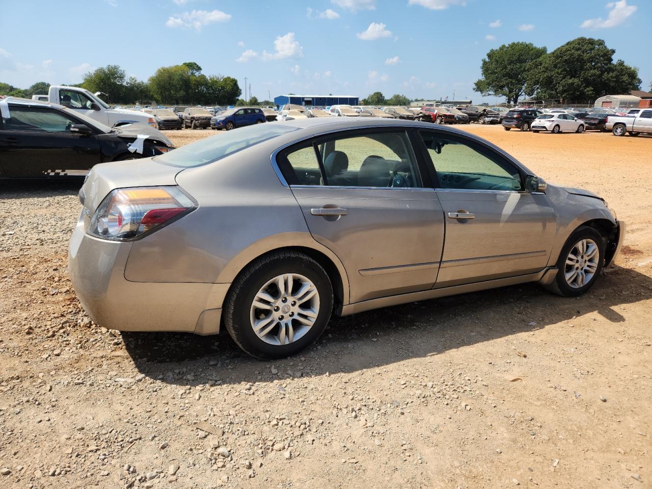 2011 NISSAN ALTIMA