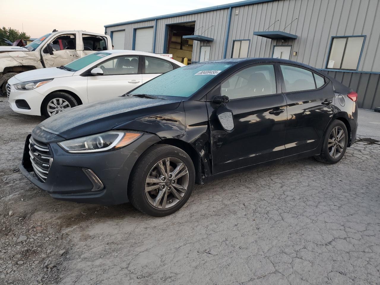 2017 HYUNDAI ELANTRA