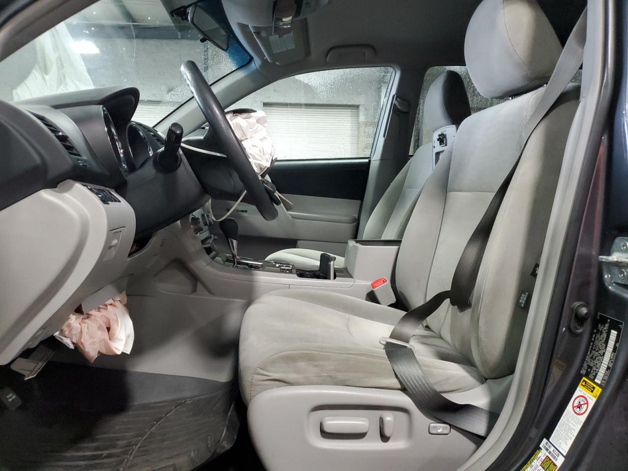 2013 TOYOTA HIGHLANDER