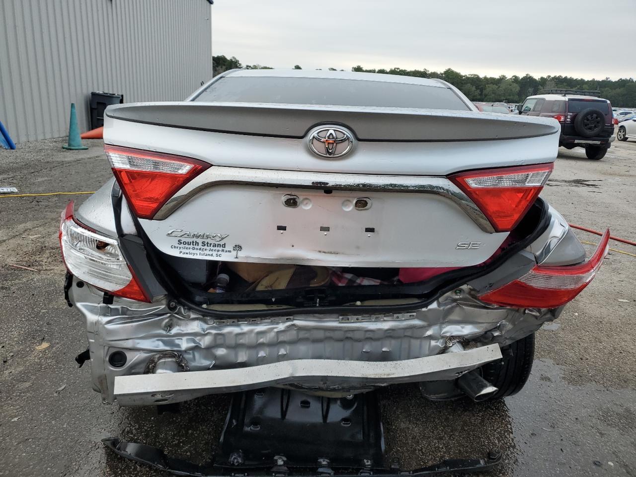 2015 TOYOTA CAMRY