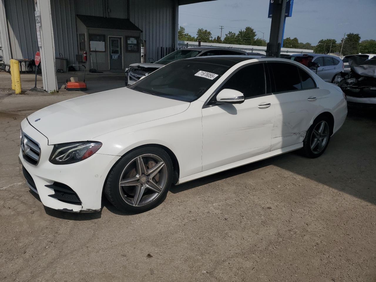 2017 MERCEDES-BENZ E-Class