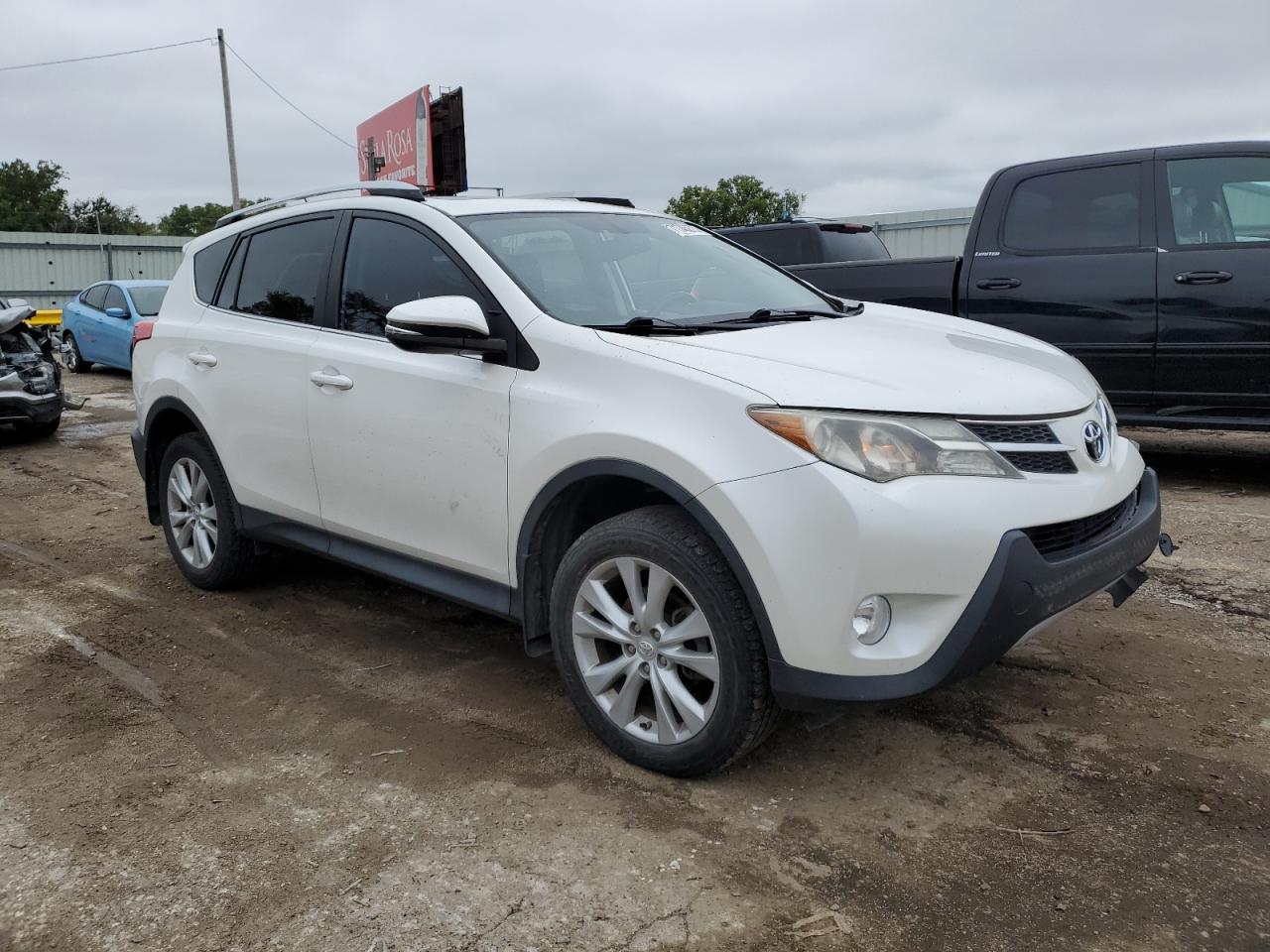 2014 TOYOTA RAV4