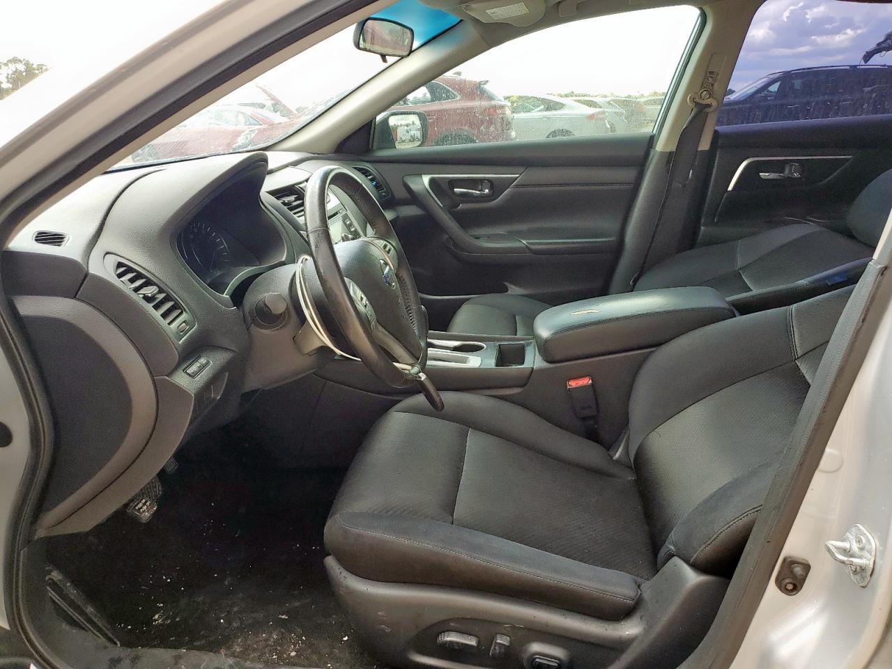 2016 NISSAN ALTIMA