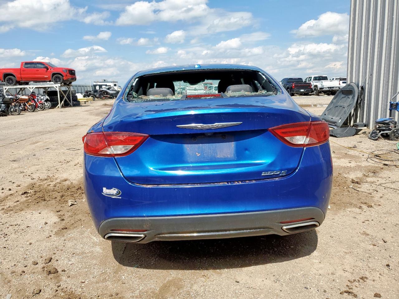 2015 CHRYSLER 200