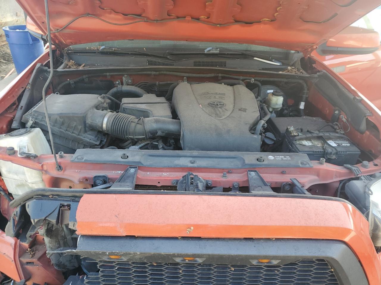 2016 TOYOTA TACOMA