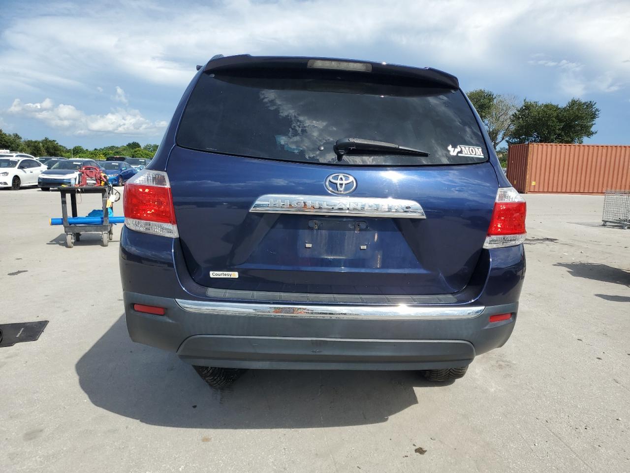 2012 TOYOTA HIGHLANDER