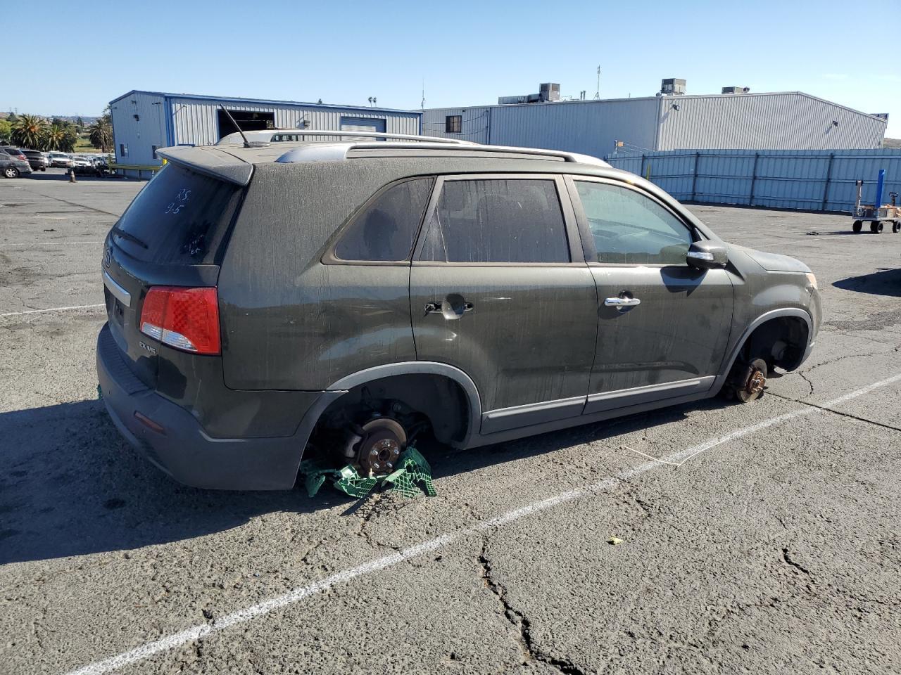 2013 KIA SORENTO