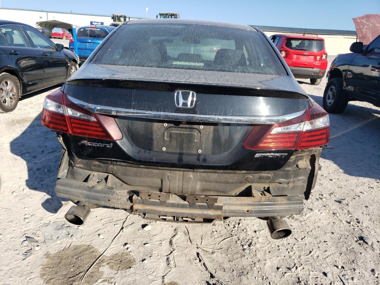 2016 HONDA ACCORD