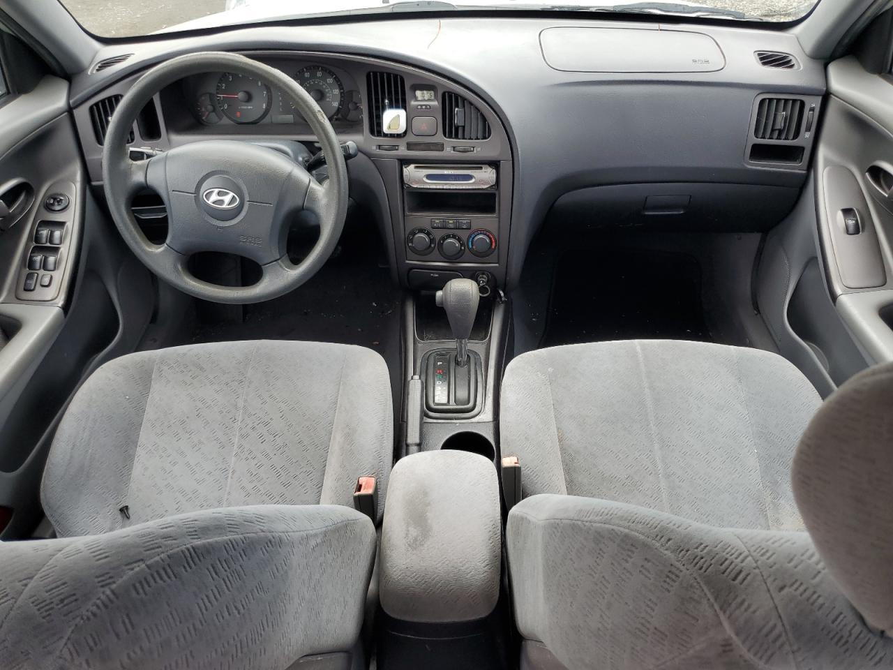 2004 HYUNDAI ELANTRA