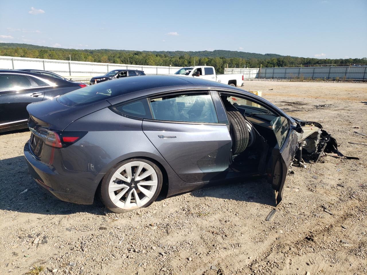 2021 TESLA MODEL 3