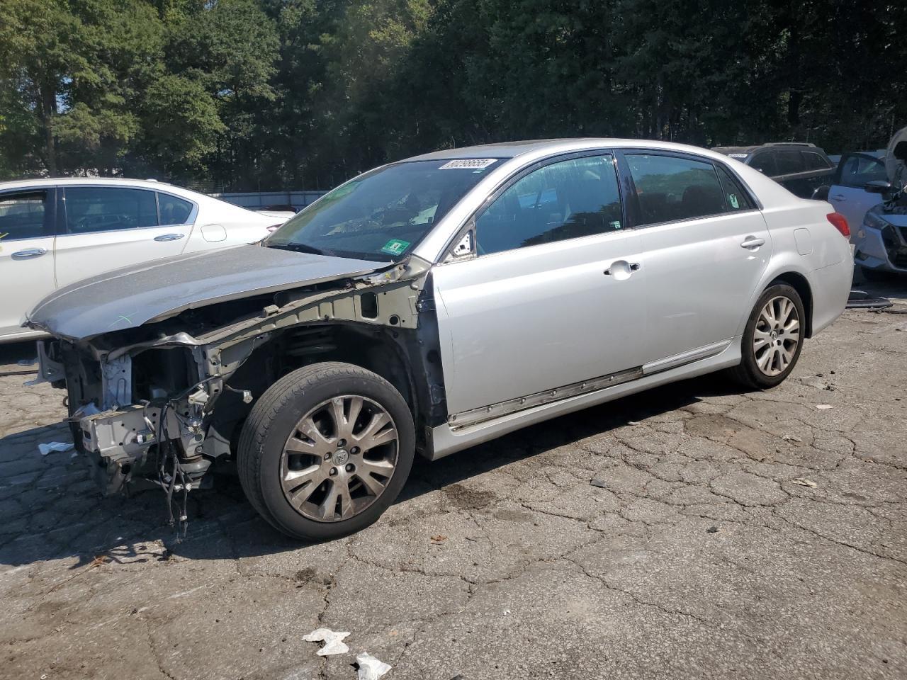 2012 TOYOTA Avalon