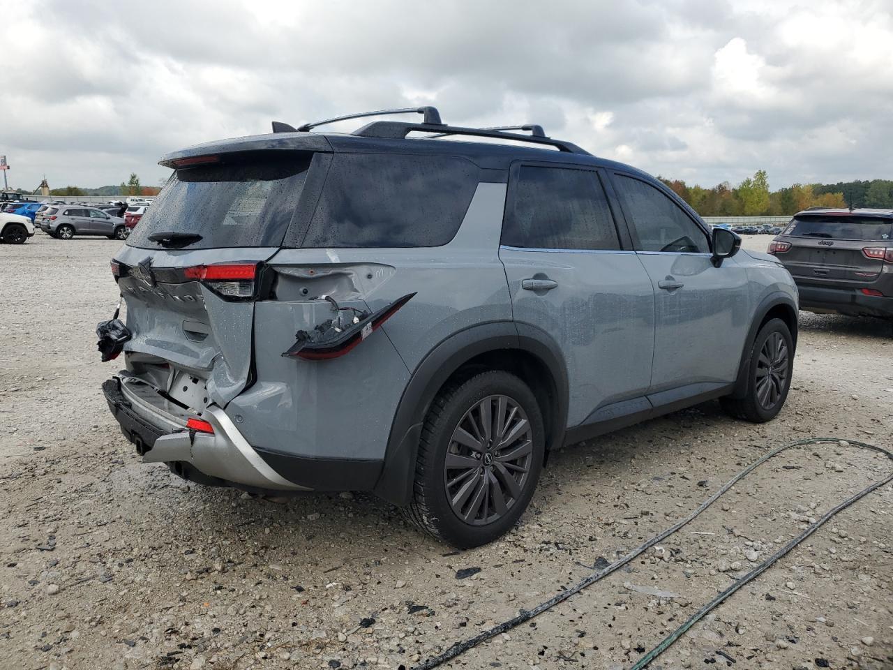 2022 NISSAN PATHFINDER
