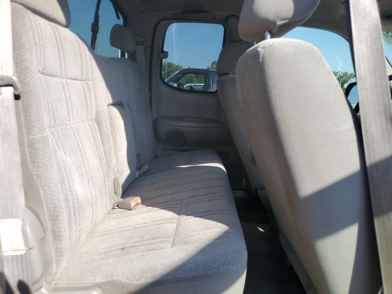 2001 TOYOTA TUNDRA