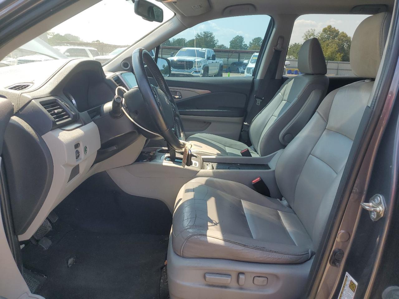 2016 HONDA PILOT