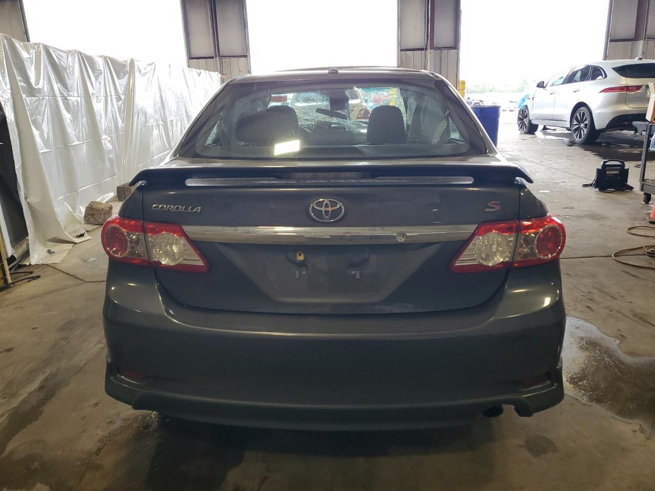 2011 TOYOTA COROLLA