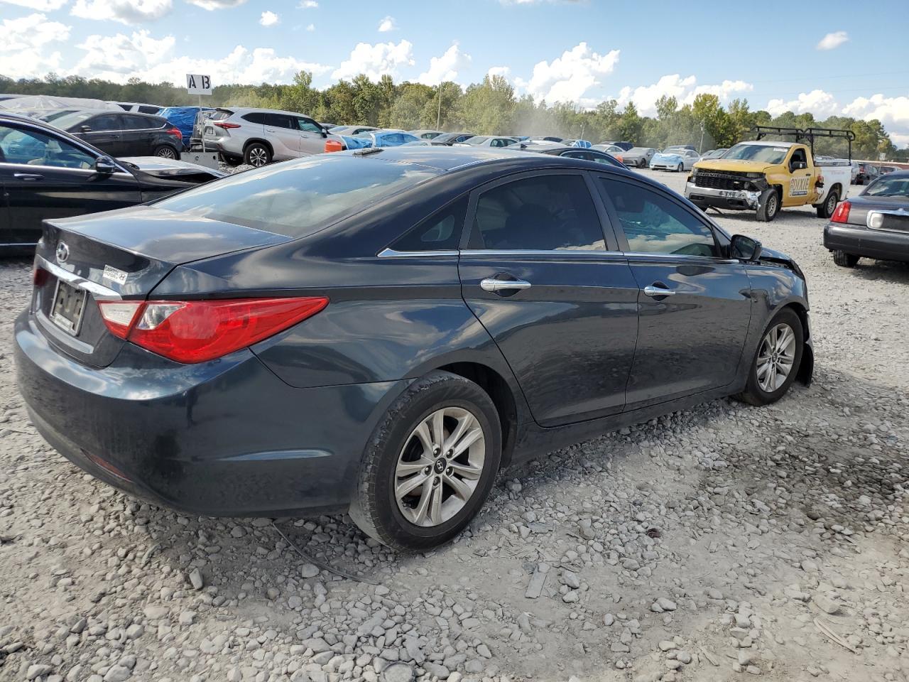 2013 HYUNDAI SONATA