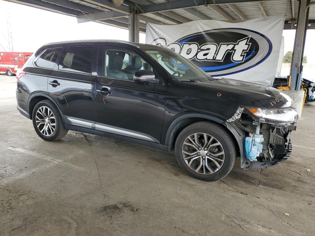2017 MITSUBISHI outlander