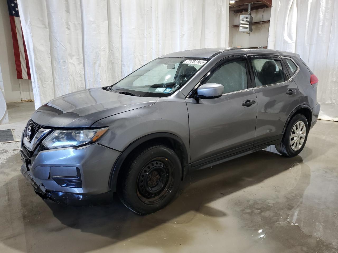 2017 NISSAN ROGUE