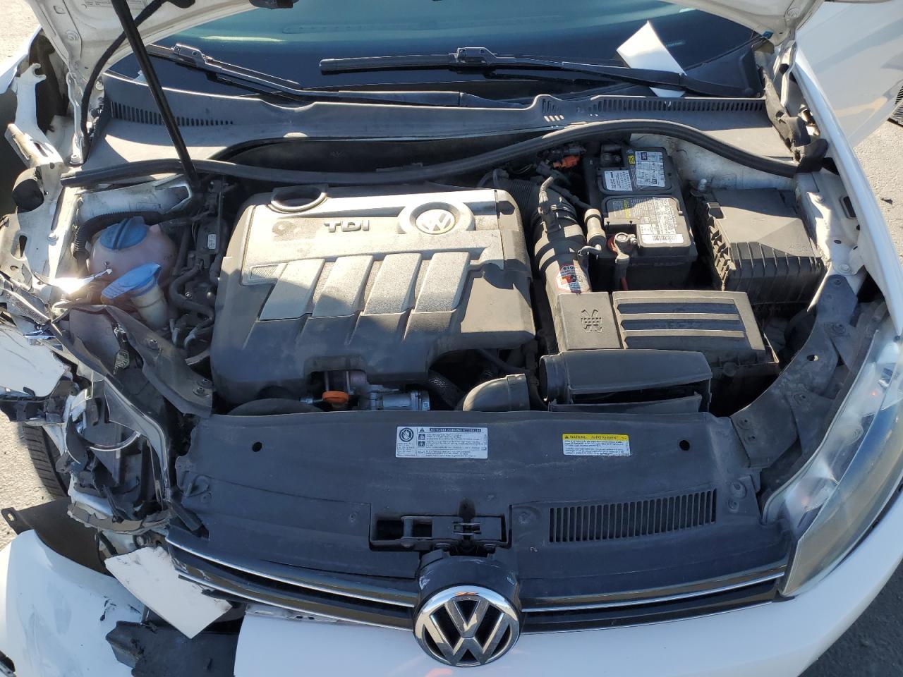2013 VOLKSWAGEN JETTA