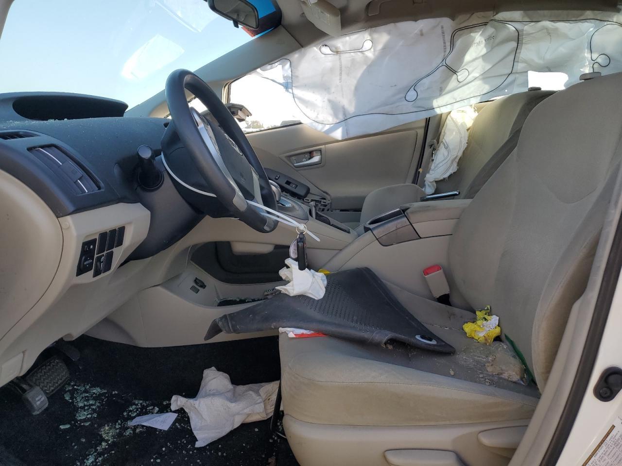 2012 TOYOTA PRIUS