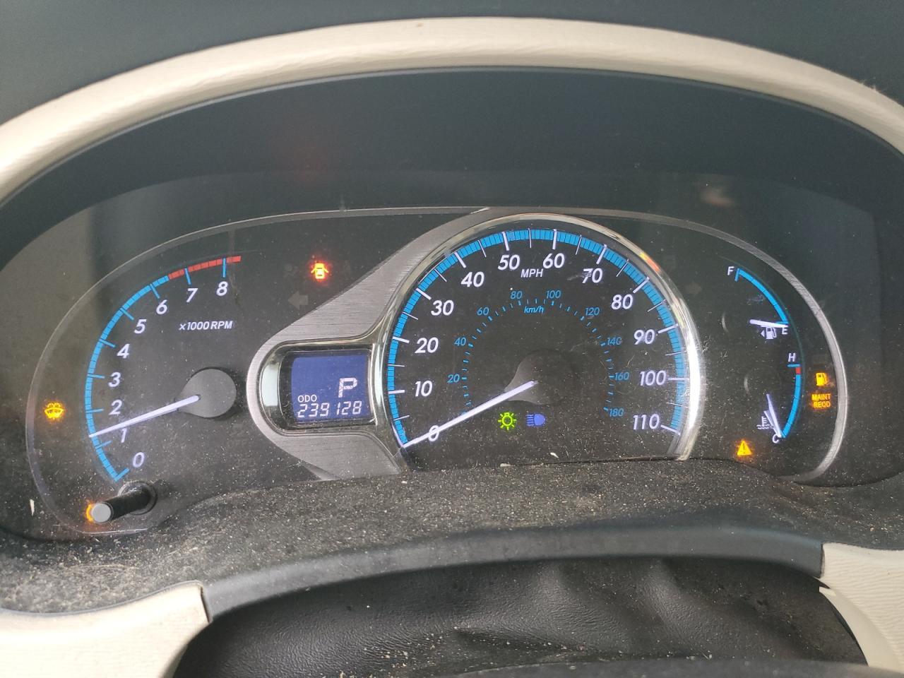2013 TOYOTA SIENNA