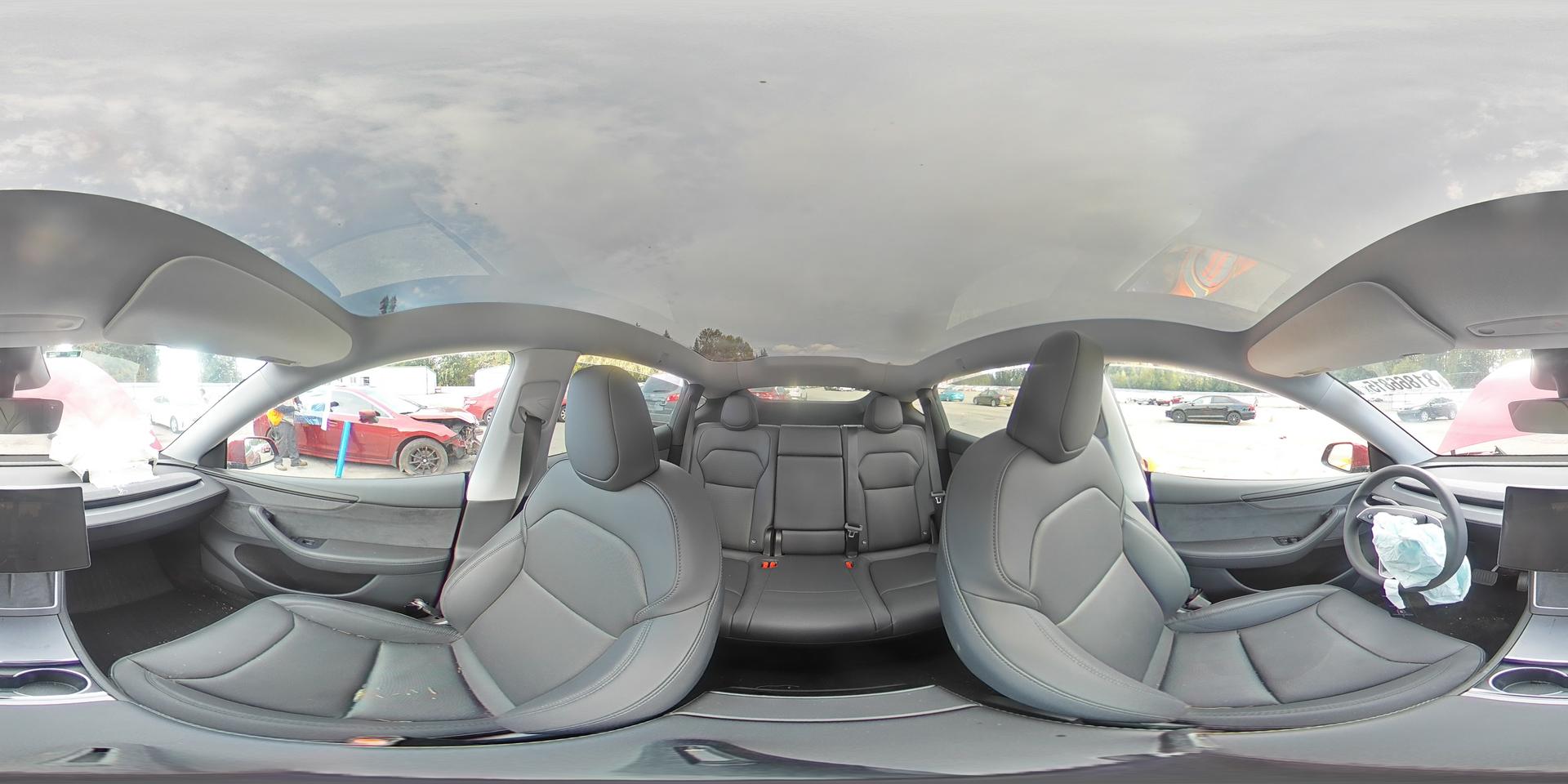 2026 TESLA MODEL Y