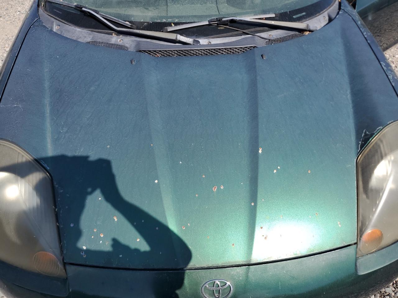 2001 TOYOTA Mr2