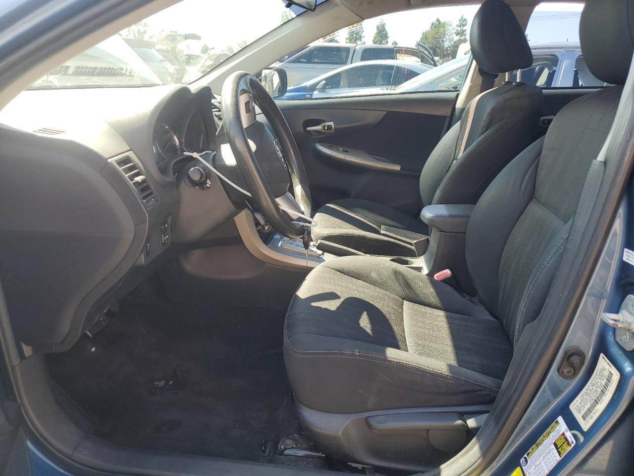 2013 TOYOTA COROLLA