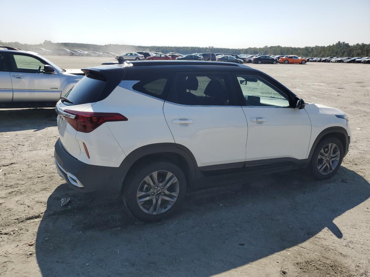 2023 KIA SELTOS