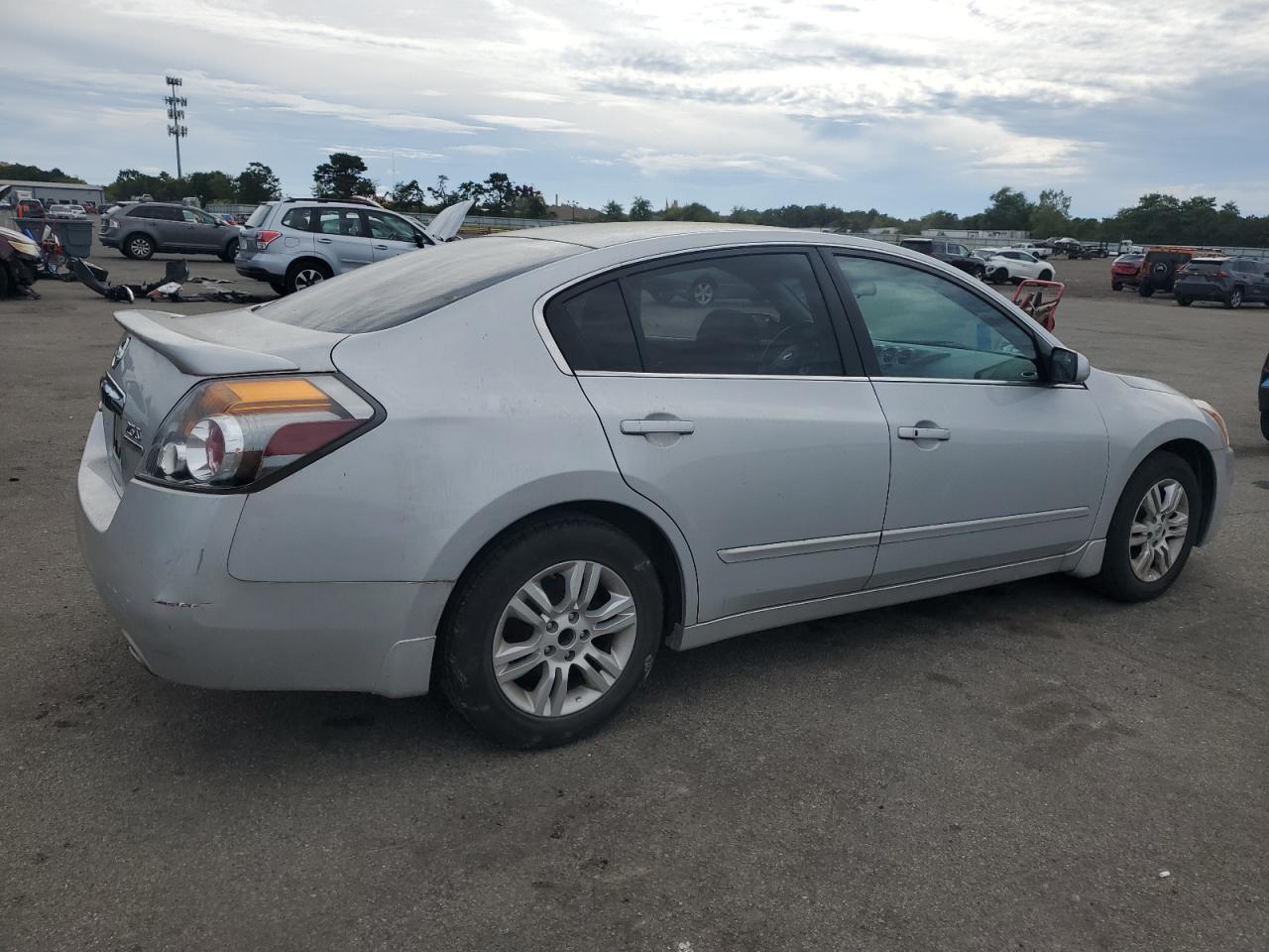2011 NISSAN ALTIMA