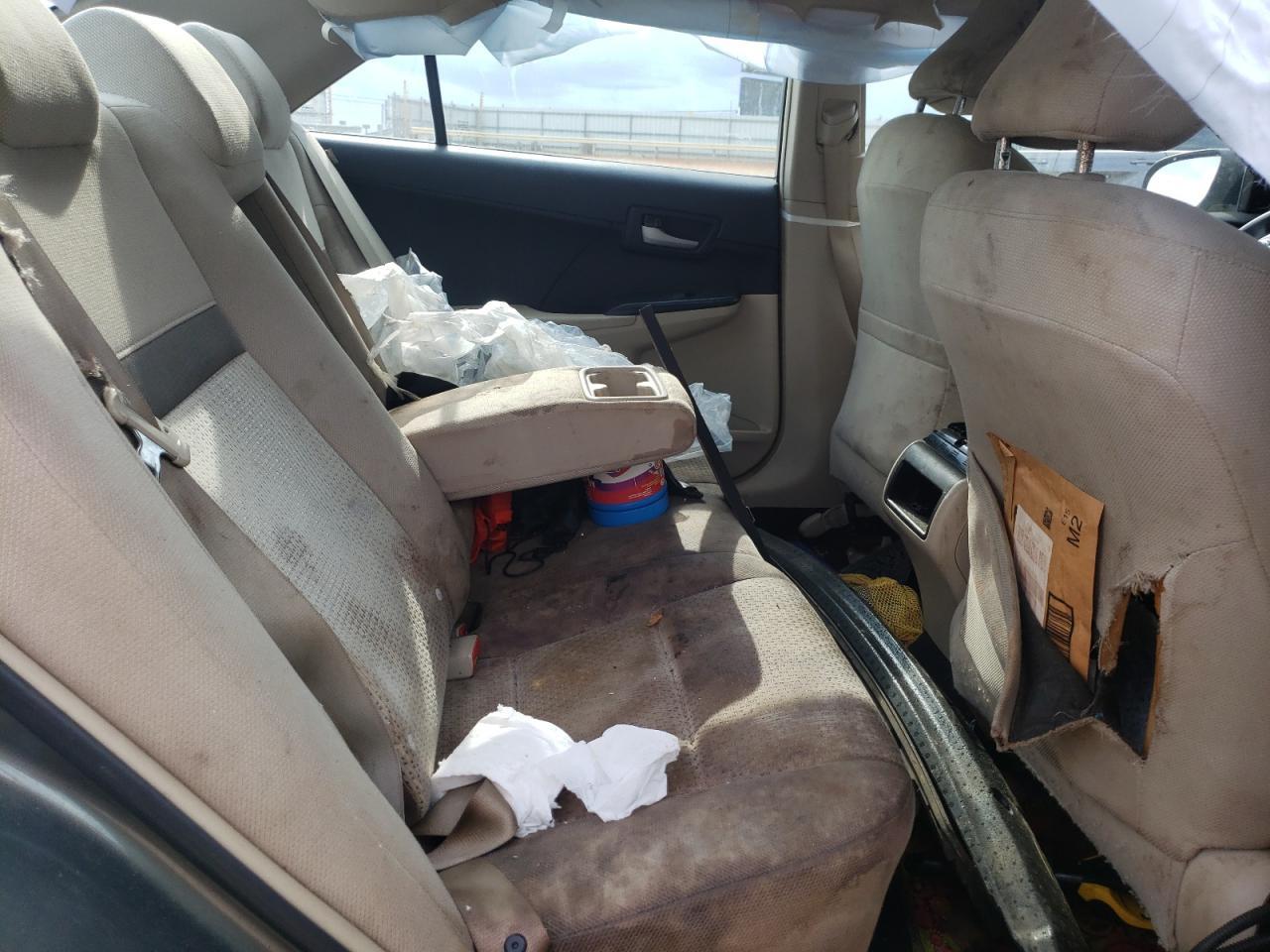 2014 TOYOTA CAMRY