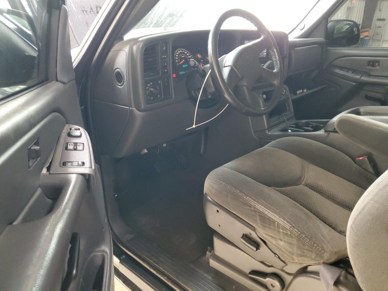 2004 CHEVROLET Silverado 2500