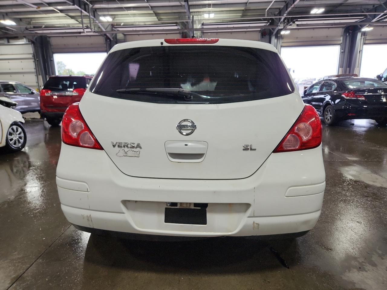 2009 NISSAN VERSA