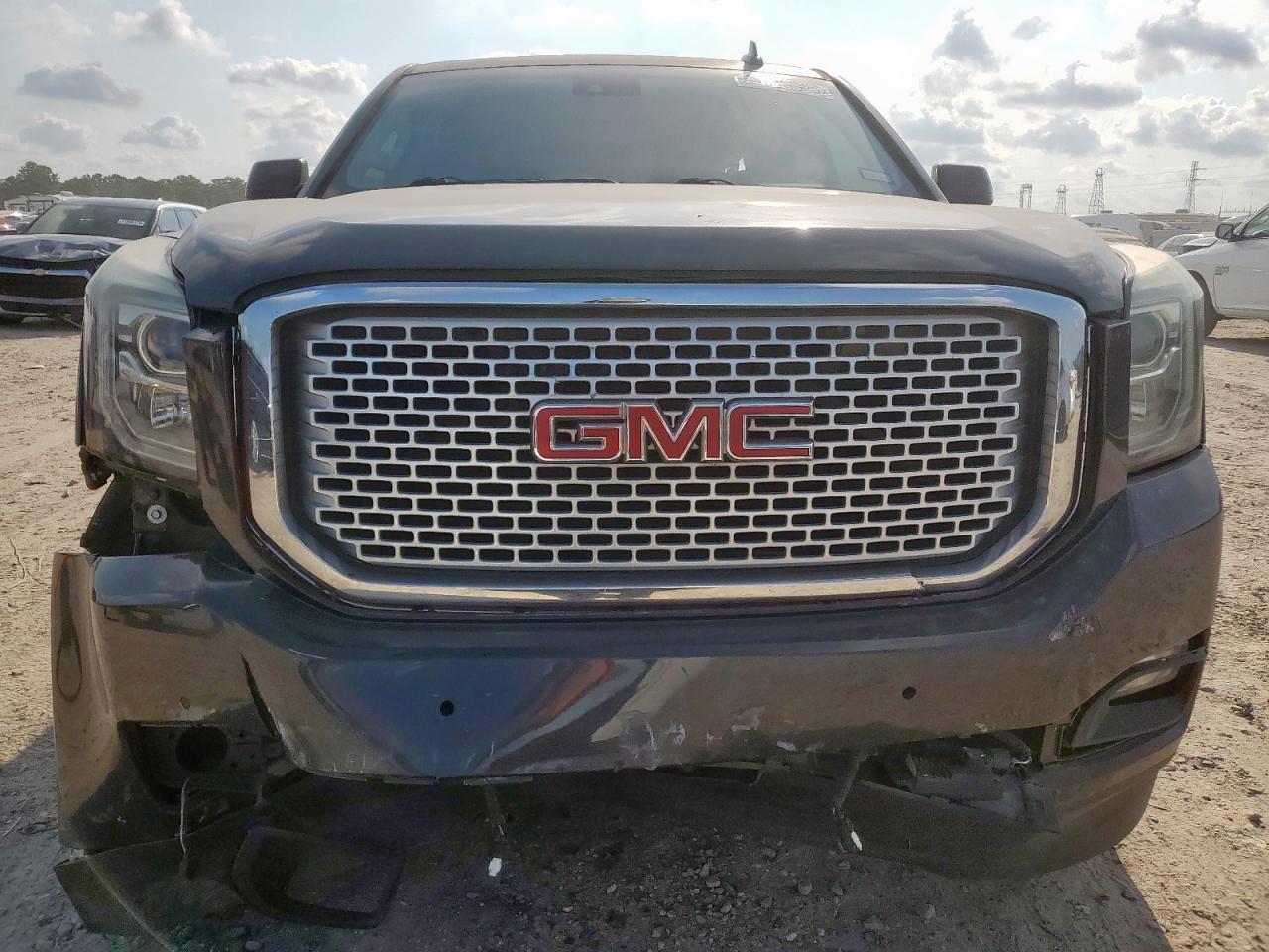 2016 GMC Yukon XL