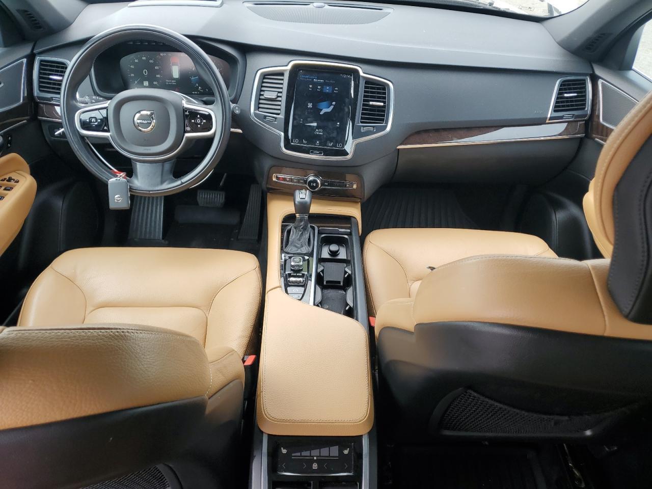 2019 VOLVO XC90