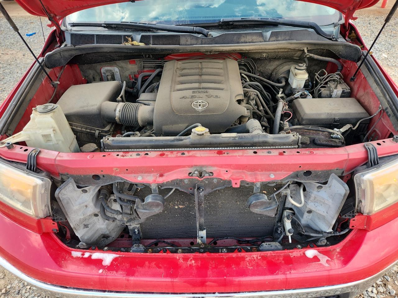 2011 TOYOTA TUNDRA