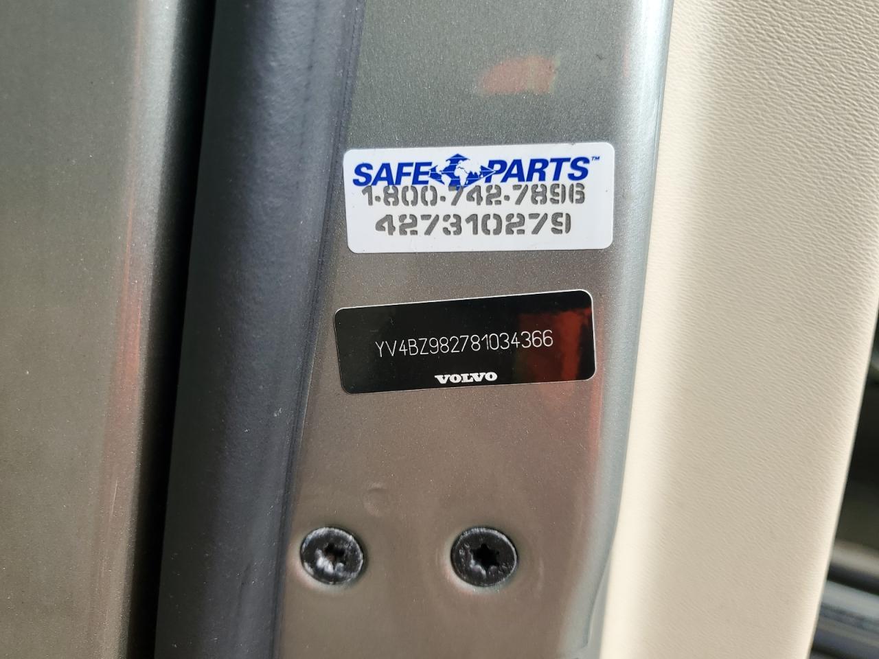 2008 VOLVO XC70