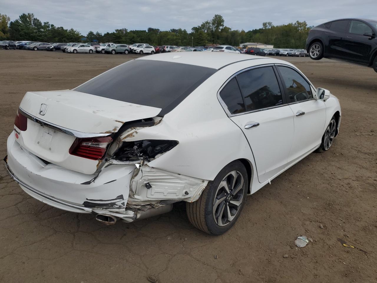 2016 HONDA ACCORD