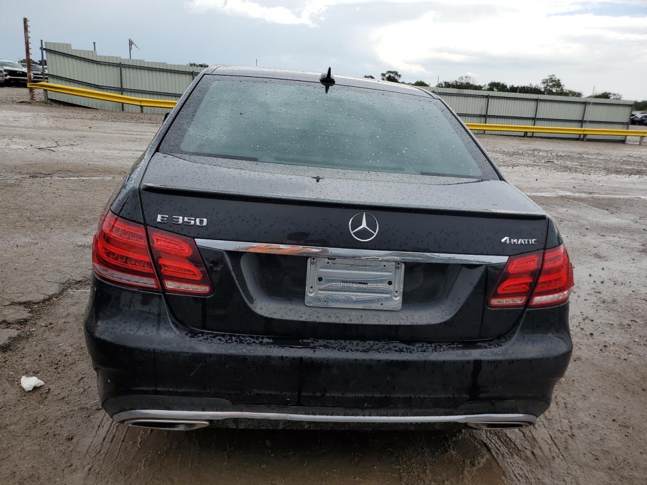 2016 MERCEDES-BENZ E-Class
