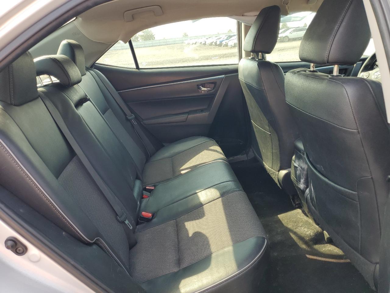 2016 TOYOTA COROLLA