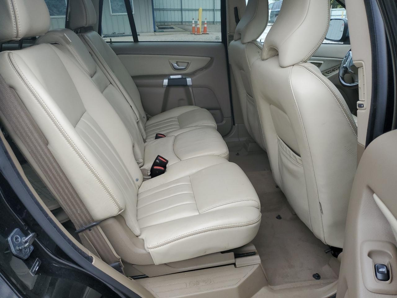 2014 VOLVO XC90