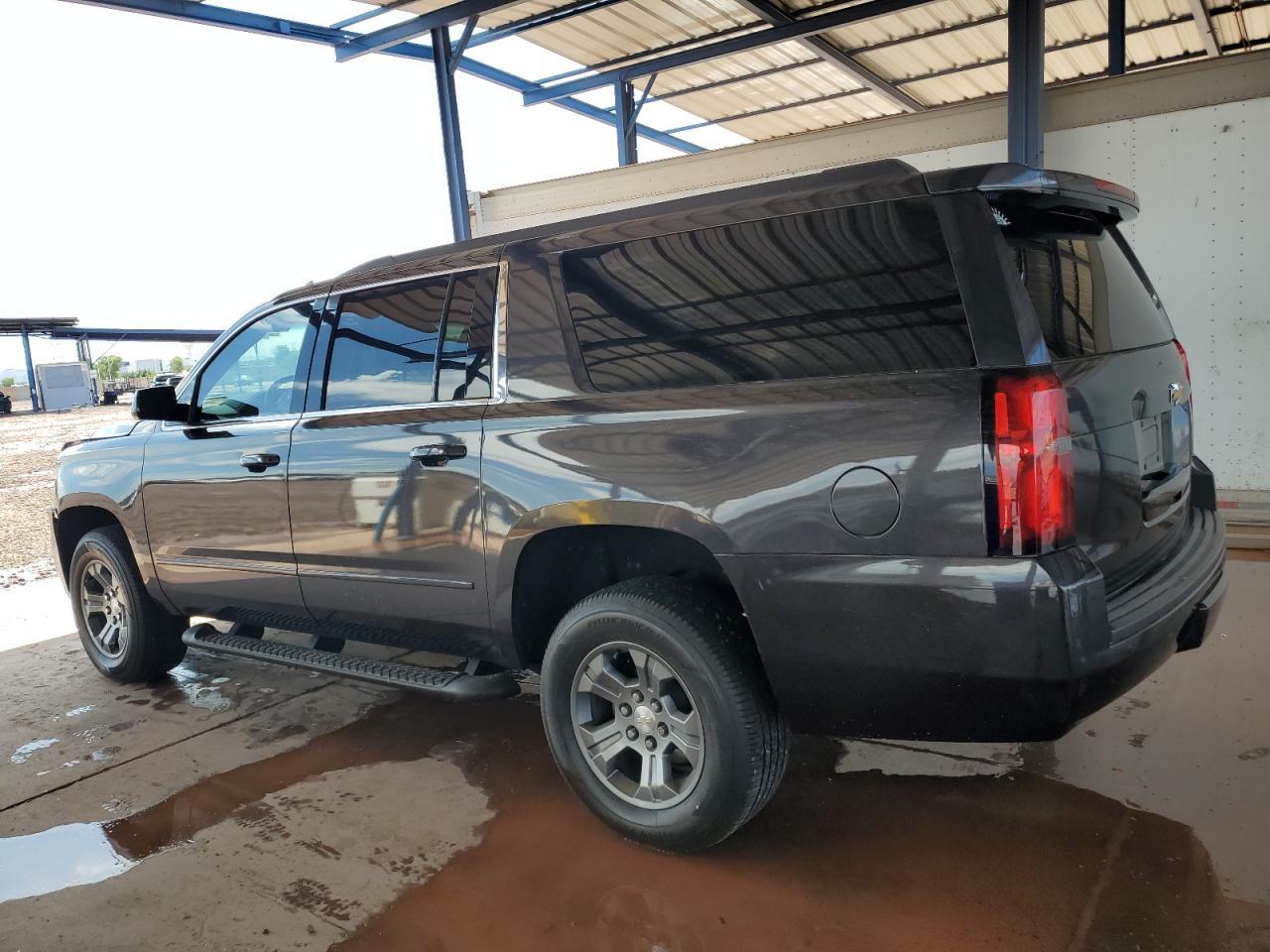 2017 CHEVROLET Suburban