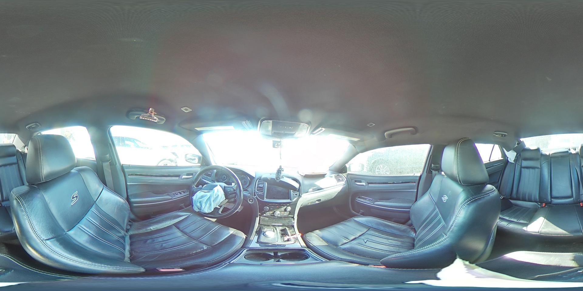2019 CHRYSLER 300