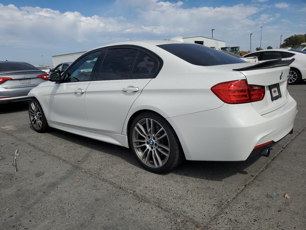 2013 BMW 3 SERIES