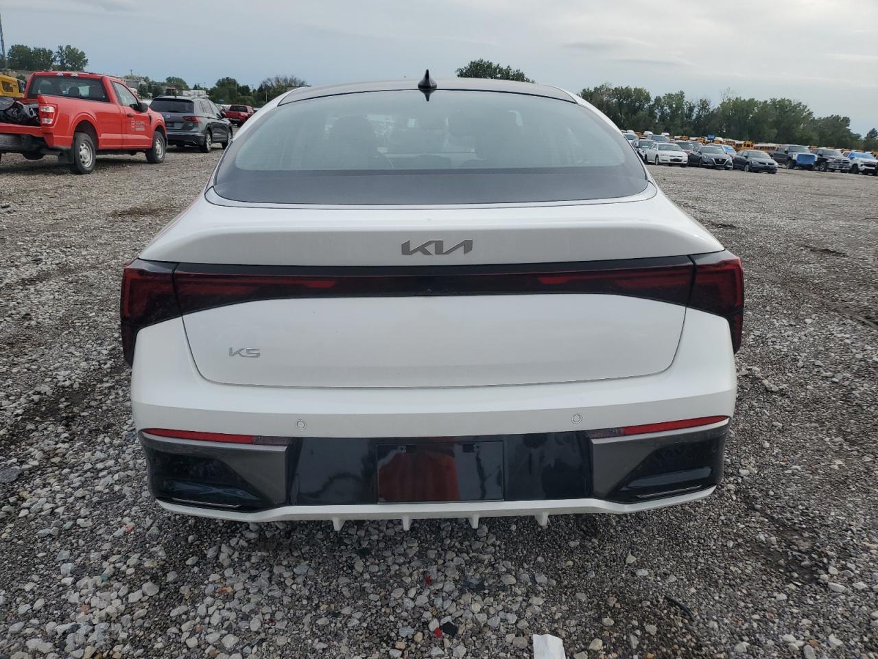 2025 KIA K5