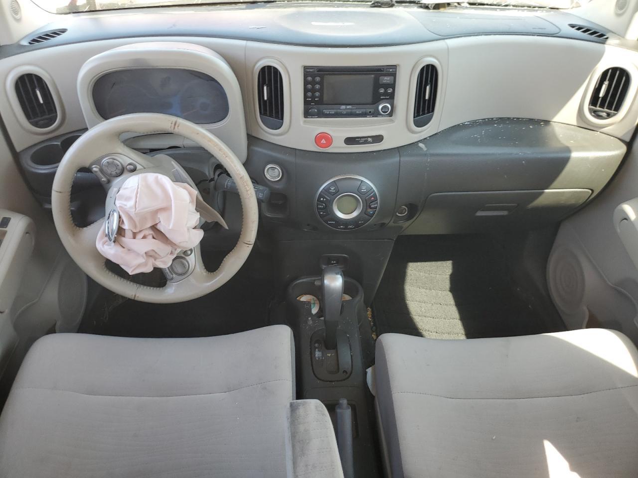 2010 NISSAN CUBE