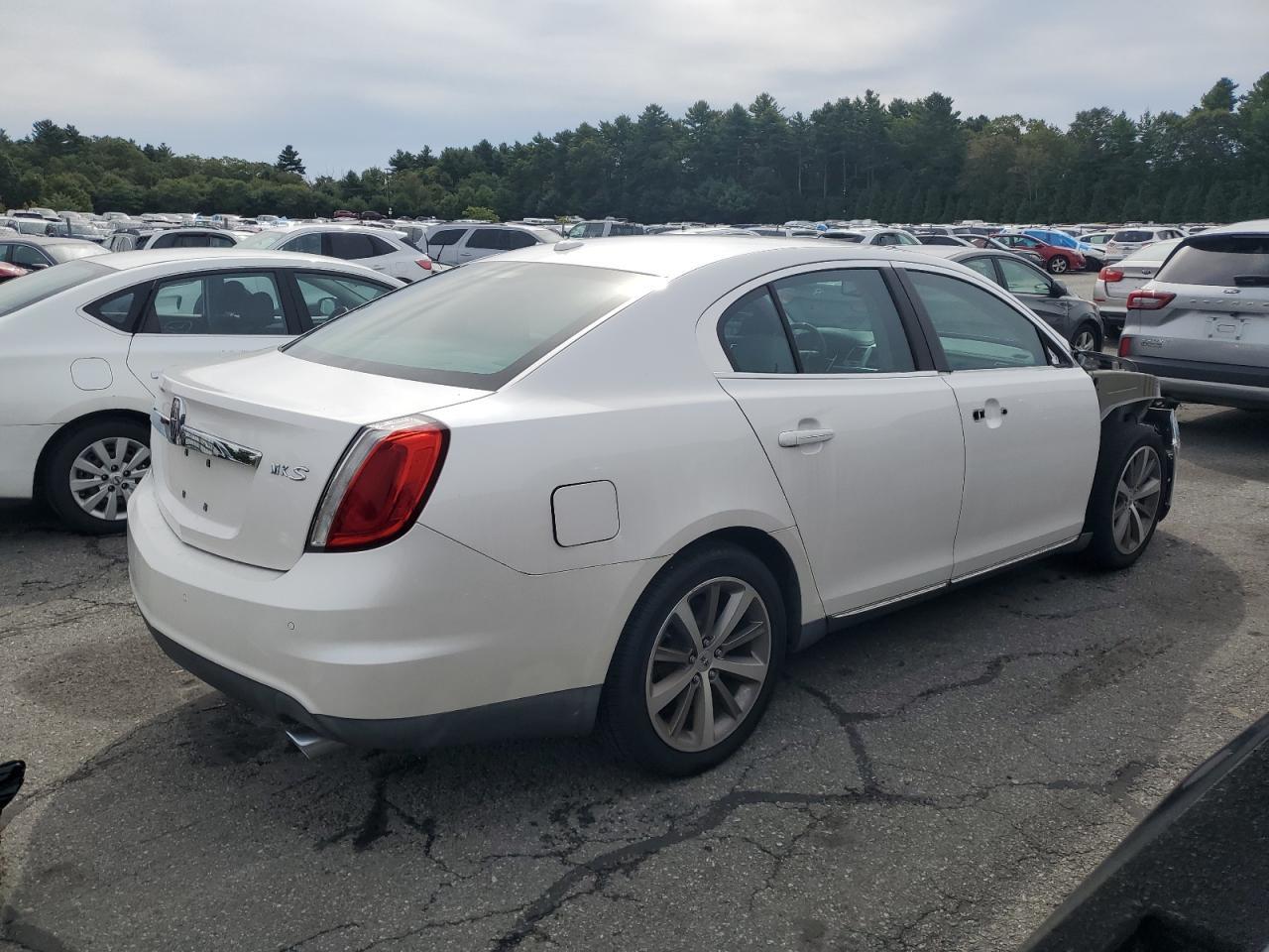 2011 LINCOLN MKS